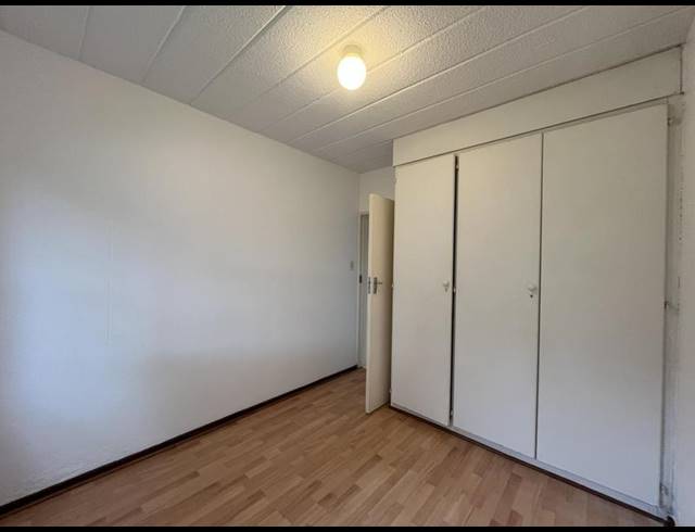 2 BEDROOM PROPERTY TO RENT IN POMONA